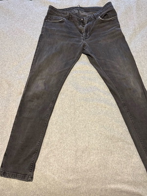 Sisley Jean Boston black slim fit like new, size XL