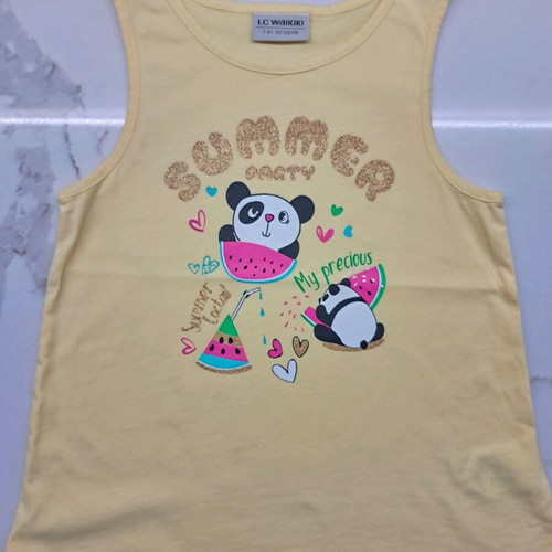 Girls' sleeveless tops pack of 3 like new, multicolor