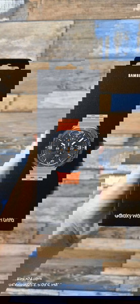 Samsung watch ultra само кутия и книжки