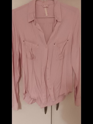 Bershka pink shirt with pockets like new, size S