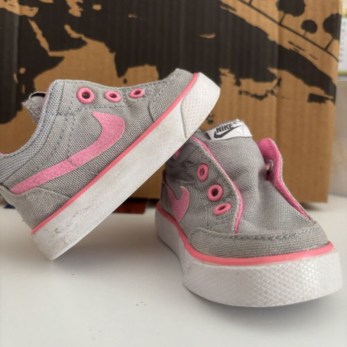 Nike baby shoes used, size 18.5, first steps