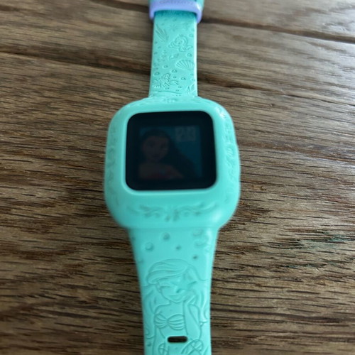 Garmin Vivofit JR.3 kids smartwatch like new