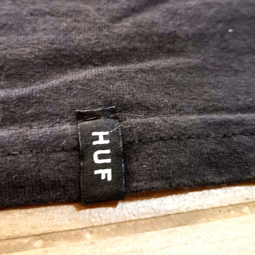 HUF T-shirt Medium like new, black with orange