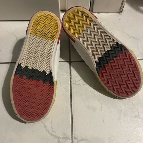 Pokémon sneakers used size 32 H&M white