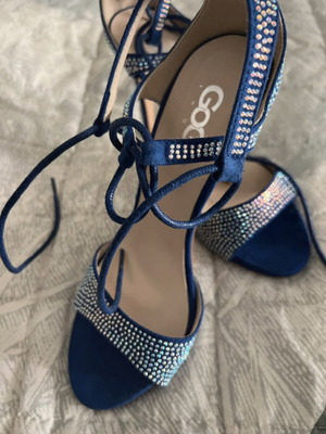 GoGo Shoes blue and silver high heels size 37 new