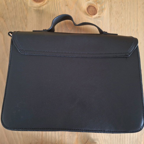 Satchel bag black with Harry Potter theme like new