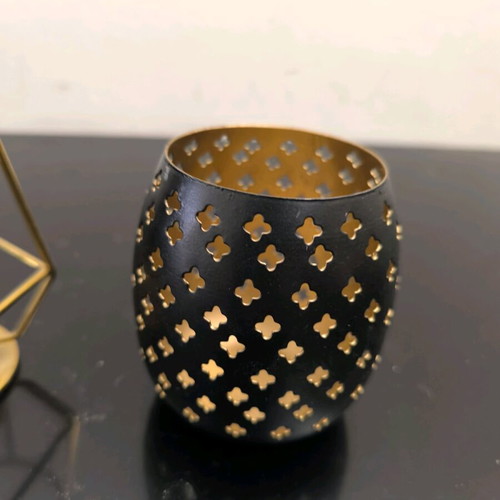 Decorative tealight holders like new, gold and black set of 2