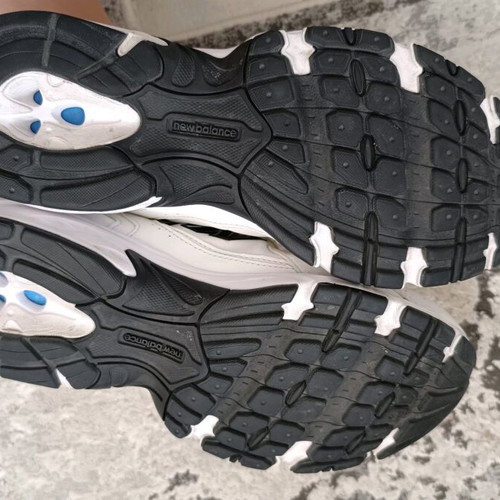 New Balance 530 δέρμα μεταχειρισμένα, no39, unisex, μαύρο-άσπρο