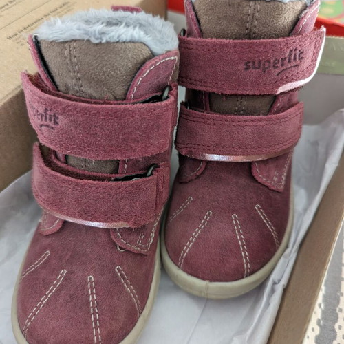 Superfit Groovy leather waterproof boots like new, size 23