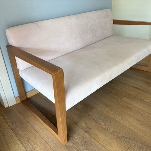Small sofa for waiting area, 145x65 cm, high-quality fabric