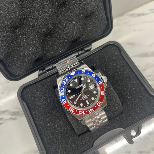 Seiko Pepsi mod automatic wristwatch, 40mm, ceramic bezel