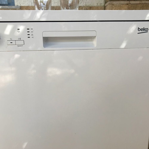 Beko dishwasher 60 cm with 5 programs like new