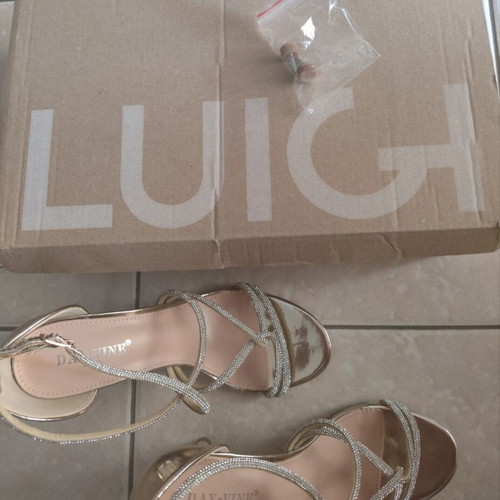 Luigi sandals with crisscross straps and strass, gold, size 38
