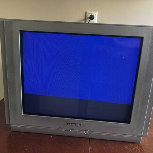 Samsung TV 25” CW-25M064N like new, fully functional