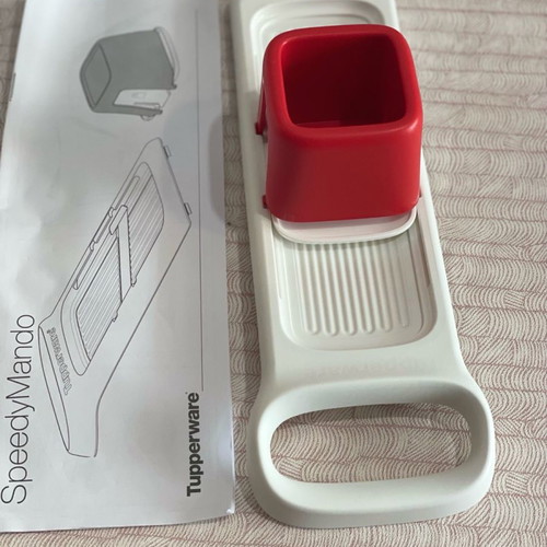 Tupperware Mini Chef new with leaflet
