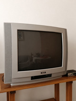Akai 21-inch analog TV with new decoder