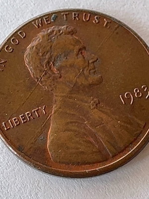 Lincoln cent 1983 used, mitre error