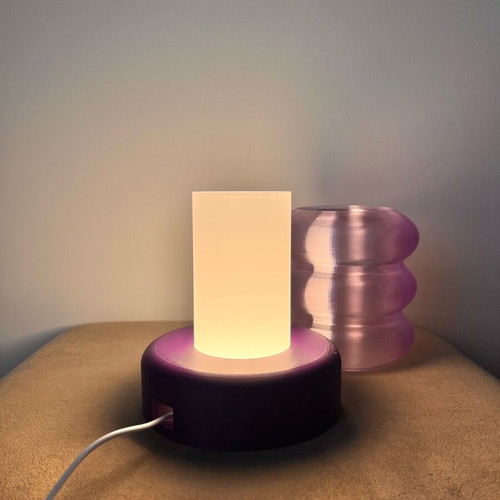 Purple lamp with USB cable made to order