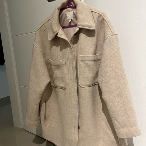 H&M beige jacket like new