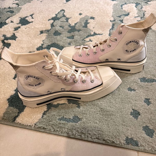 All Star Converse Chuck 70 De Luxe Squared like new, athletic shoes size 39, white pink