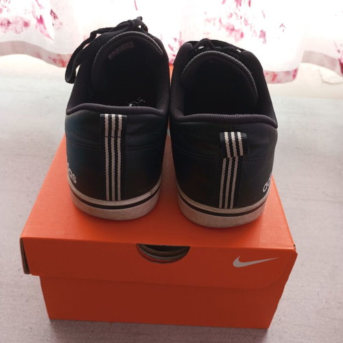 Adidas men's sneakers black with white stripes size 44 with gym sack