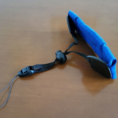Floating waterproof wrist strap for action cameras new