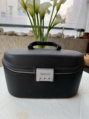 Νεσεσέρ ταξιδιού Samsonite μαύρο σαν καινούργιο