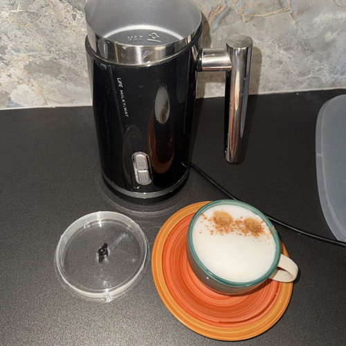 Life Milky Way milk frother for hot and cold milk, nonstick, black with stainless steel