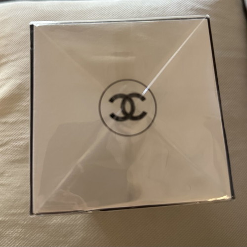 Chanel Gardenia 200ml Eau de Toilette new, 100% authentic