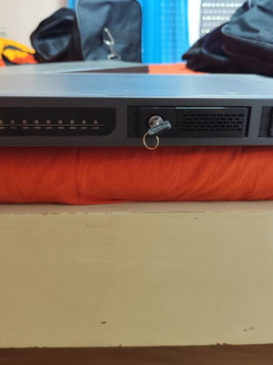 VIVOTEK NR8301 8-port IP network recorder