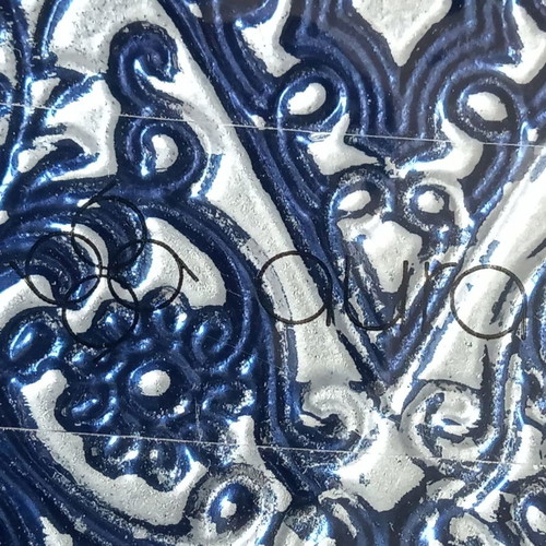 Aura glass embossed blue serving platter with metal handle new