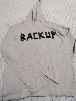 Benetton gray long-sleeve hoodie shirt used, unisex 10-12 years