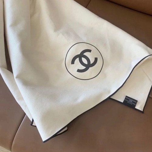 Chanel large microfiber towel, ecru, with box and storage pouch