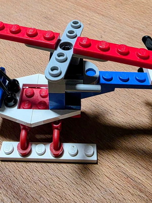 LEGO 1630 Flight Helicopter used set with 27 pieces