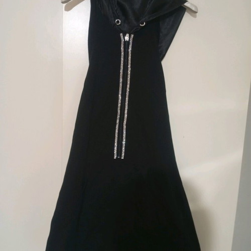 Zic Zac dress open back with hood like new, black, size S