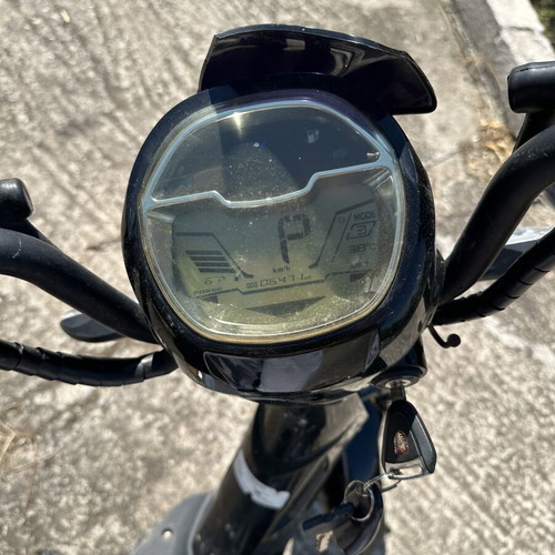 Electric scooter EMW 1000w used with top case