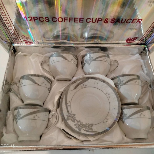 Vintage small coffee cup set new in original box