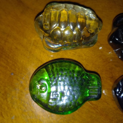 Decorative sea animals pack of 4, glass-like
