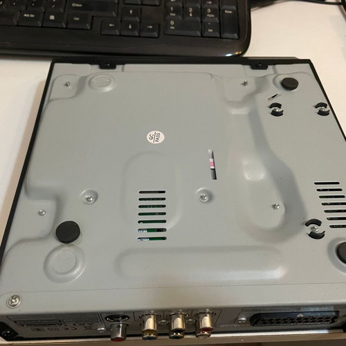 DVD Player AKI DV-453B used without remote control
