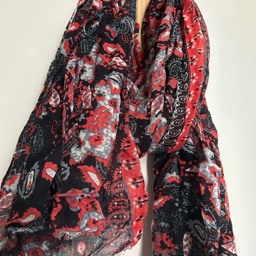 Summer scarf like new, thin fabric, colorful