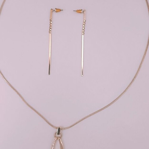 Marks & Spencer rose gold stainless steel jewelry set like new