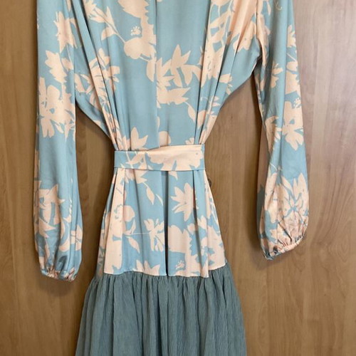 Nidodileda wrap dress with belt like new, colorful, size L