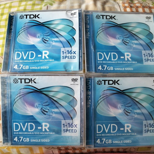 DVD-R blank discs new, pack of 4