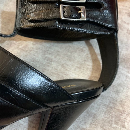 Saint Laurent T-Strap Leather Sandals Women’s Size 40 New Black