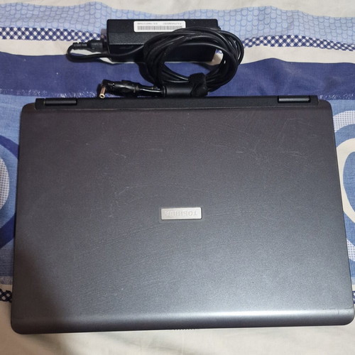 Toshiba Satellite A135-S4666 laptop, Intel T2080, 15.4 inch, WiFi, Windows 10