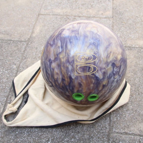 Bowling balls used, pack of 14 pieces