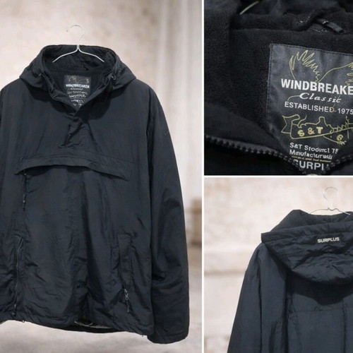 Windbreaker windproof jacket L like new, black with hood