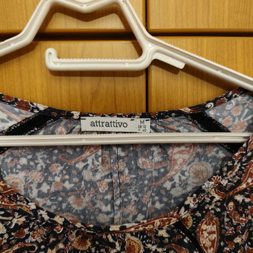 Attrattivo women's printed blouse used with three-quarter sleeves