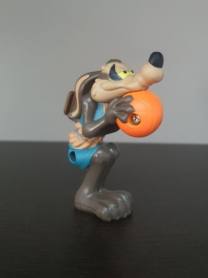 Wile E. Coyote figure from Space Jam 2 2020 used