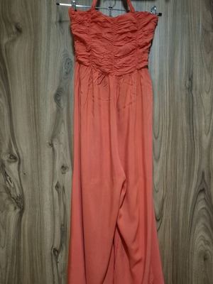 Coral one-piece jumpsuit with wide legs